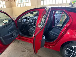 Habitáculo completo del Opel Corsa GS